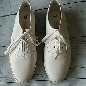 NWOR Johnston & Murphy White Tennis shoes